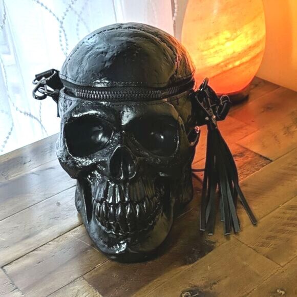 HOST PICK! Killstar Grave Digger Skull Purse - Picture 1 of 6